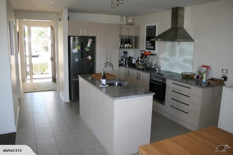 Photo of property in 9b Pavilion Crescent, Hillmorton, Christchurch, 8024