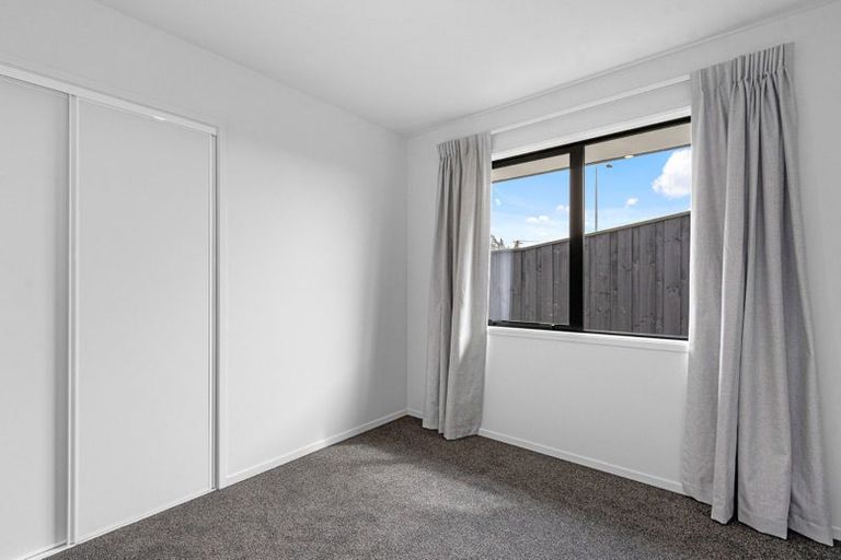 Photo of property in 3 Oakmill Drive, Casebrook, 8051