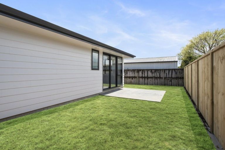 Photo of property in 2/16 Betley Crescent, Fairview Downs, Hamilton, 3214