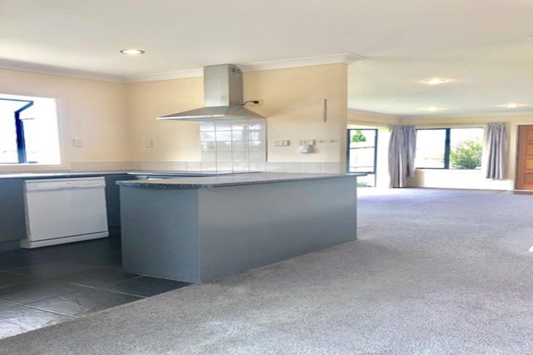 Photo of property in 1 Genesis Place, Flat Bush, Auckland, 2019