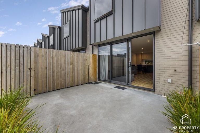 Photo of property in 19 Dallas Lane, Caversham, Dunedin, 9012