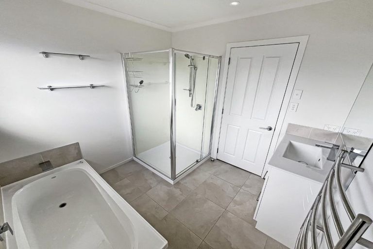 Photo of property in 41 Hilton Road, Carterton, 5713