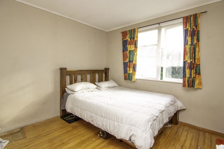 Photo of property in 3 Renfrew Place, Highbury, Palmerston North, 4412