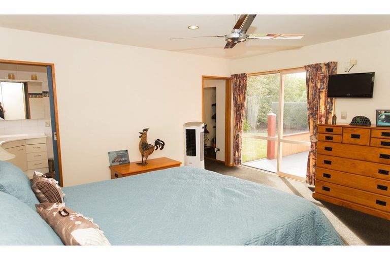 Photo of property in 50 Scruttons Road, Hillsborough, Christchurch, 8022