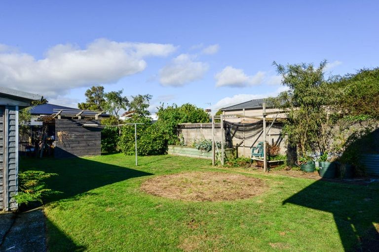 Photo of property in 49 English Street, St Andrews, Hamilton, 3200