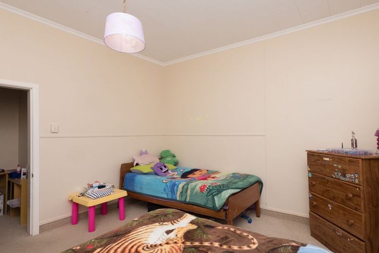 Photo of property in 79 Puriri Street, Hawera, 4610