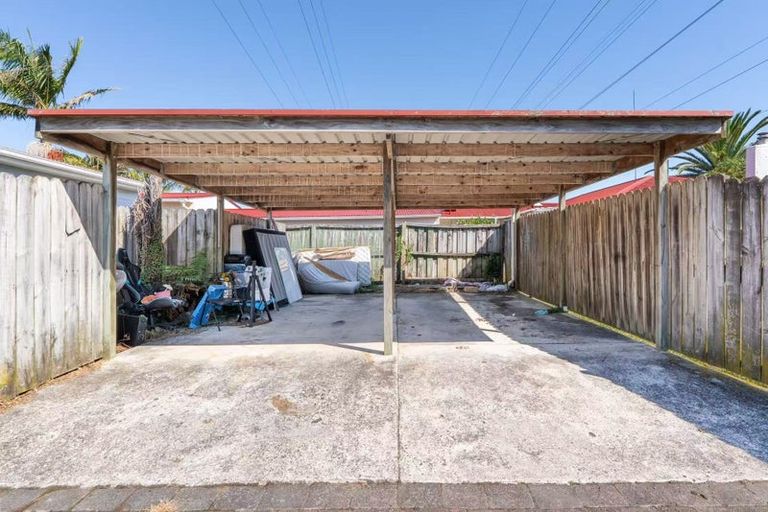 Photo of property in 6 Mangos Place, Pakuranga, Auckland, 2010