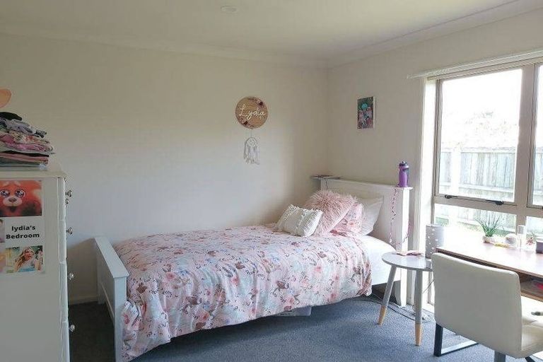 Photo of property in 43 Puhara Avenue, Parklands, Christchurch, 8083