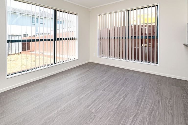 Photo of property in 1/13 Gray Avenue, Mangere East, Auckland, 2024