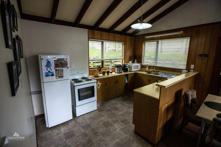 Photo of property in 10 Arawata Terrace, Fernhill, Queenstown, 9300