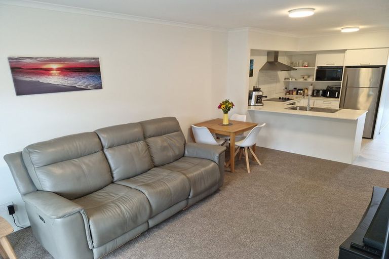 Photo of property in 23 Manarini Road, Westgate, Auckland, 0614