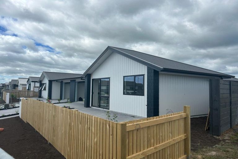 Photo of property in 34 Pasture Way, Papamoa, 3118