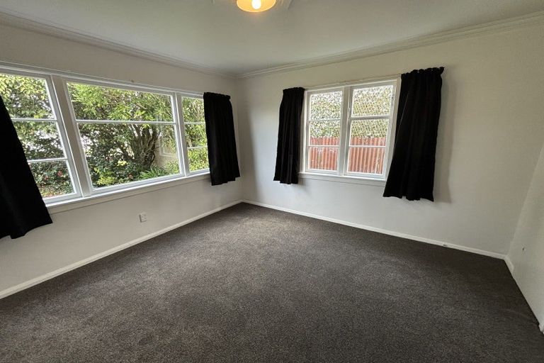 Photo of property in 96 Havill Street, Takaro, Palmerston North, 4410