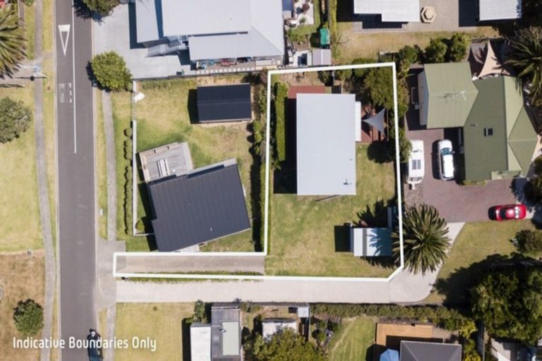 Photo of property in 3a Reo Crescent, Waihi Beach, 3611