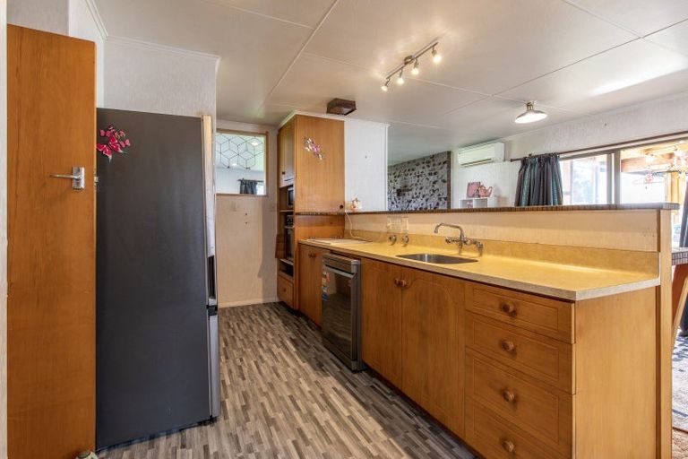 Photo of property in 1 Jull Crescent, Waipukurau, 4200