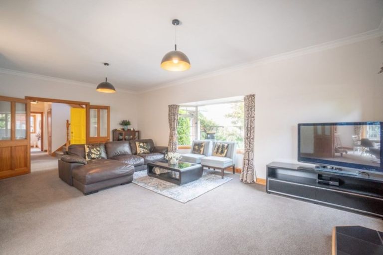Photo of property in 21 Union Street, Hokowhitu, Palmerston North, 4410