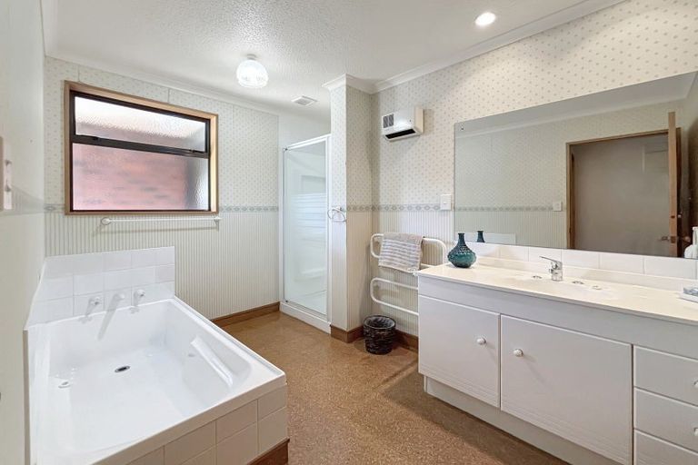 Photo of property in 66 Whiterocks Road, Deborah, Oamaru, 9492