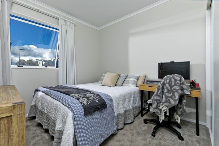 Photo of property in 38b Taikura Avenue, Red Beach, 0932