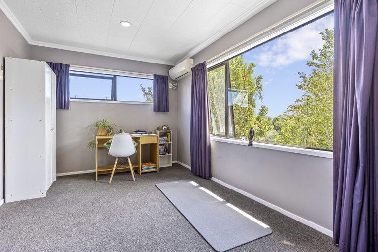 Photo of property in 68 Brois Street, Frankleigh Park, New Plymouth, 4310