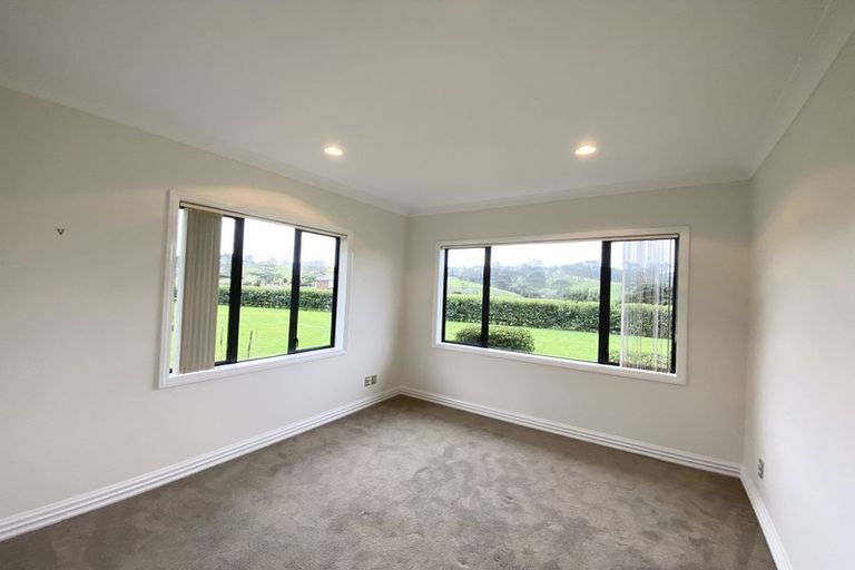 Photo of property in 29 Edward Jonkers Drive, Riverhead, Albany, 0793