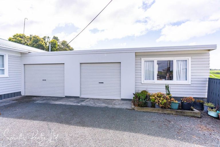 Photo of property in 69 Marohemo Road, Maungaturoto, 0583