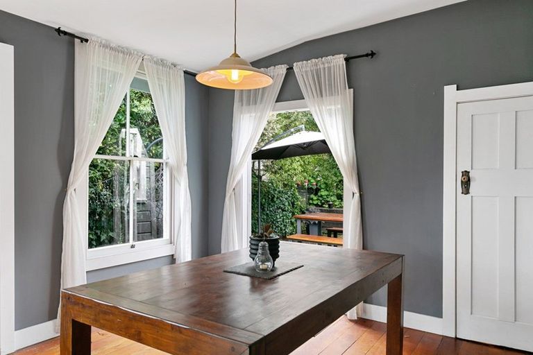 Photo of property in 130 Hyde Avenue, Richmond Heights, Taupo, 3330