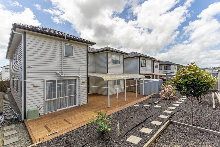 Photo of property in 13 Eastfield Avenue, Flat Bush, Auckland, 2019