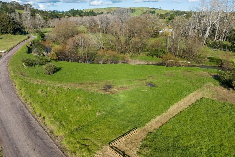 Photo of property in 10 Doel Road, Kawakawa, 0282