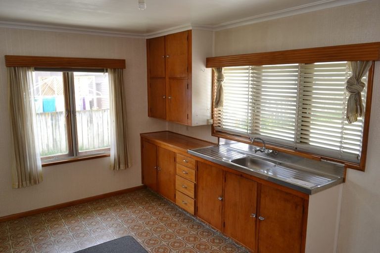 Photo of property in 256 Kennedy Road, Onekawa, Napier, 4110