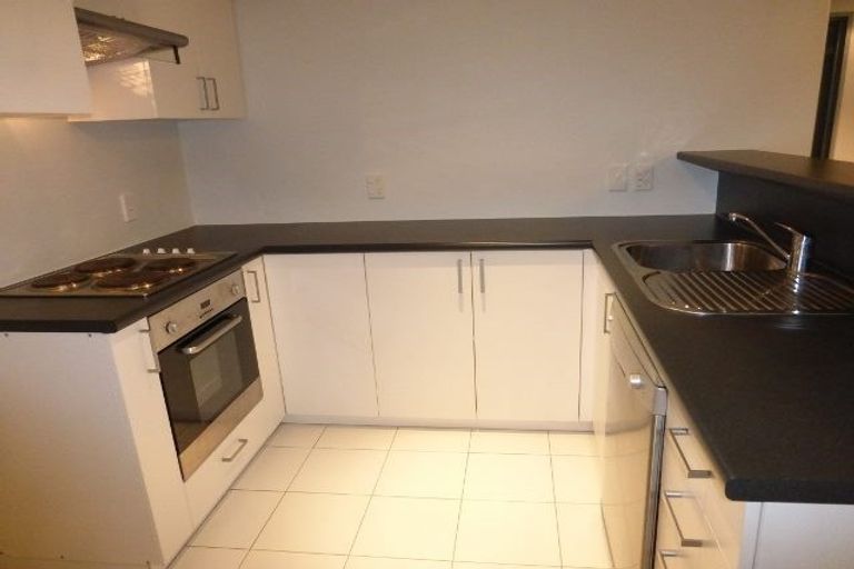 Photo of property in 2/14 Brougham Street, Addington, Christchurch, 8024