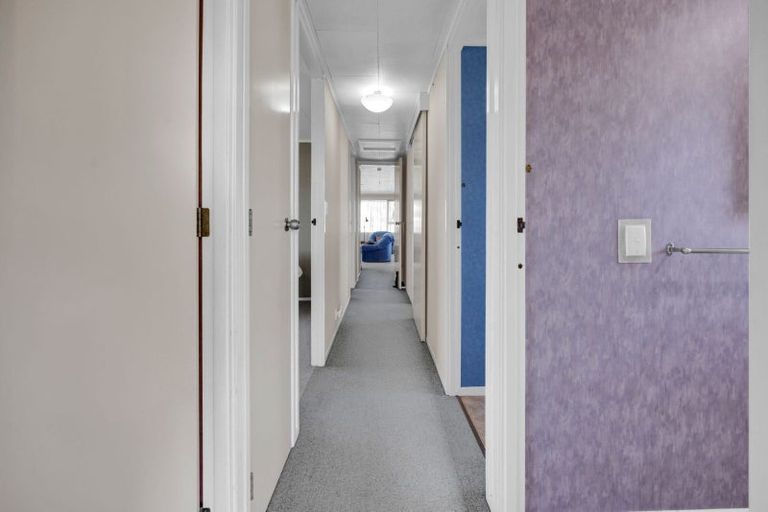 Photo of property in 77 Patu-kukupa Street, Manaia, 4612