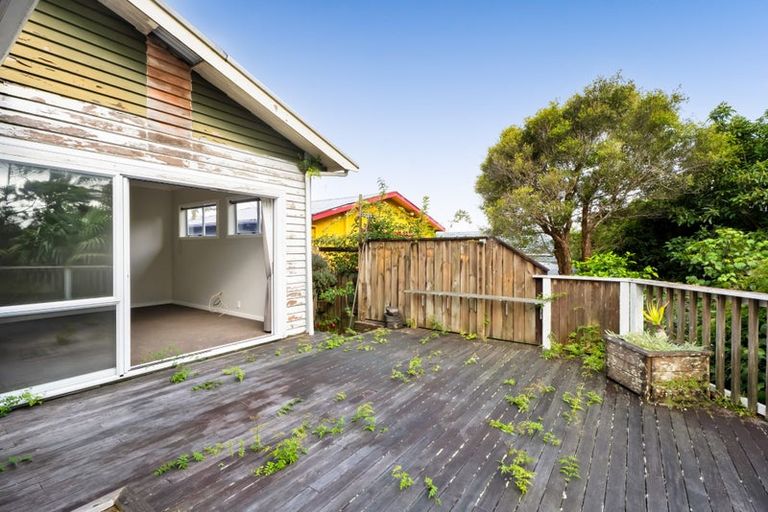 Photo of property in 55 Mill Road, Lower Vogeltown, New Plymouth, 4310