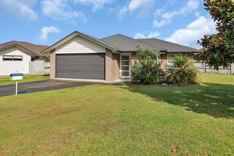 Photo of property in 26 Karo Street, Ruakaka, 0116