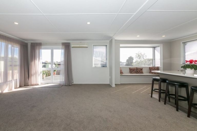 Photo of property in 34a Napier Road, Havelock North, 4130