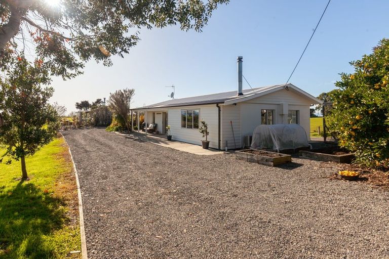 Photo of property in 115 Marriages Road, Tasman, Upper Moutere, 7173