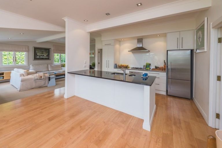 Photo of property in 18 Grey Street, College Estate, Whanganui, 4500