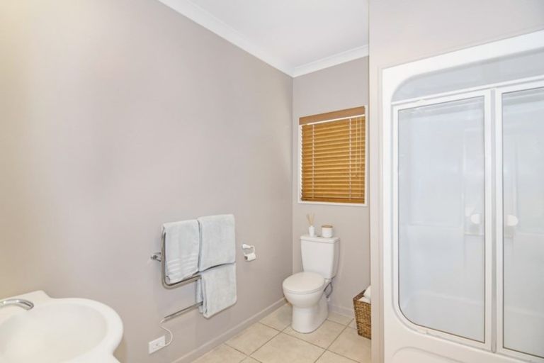 Photo of property in 19 Whiting Drive, Wakefield, 7025