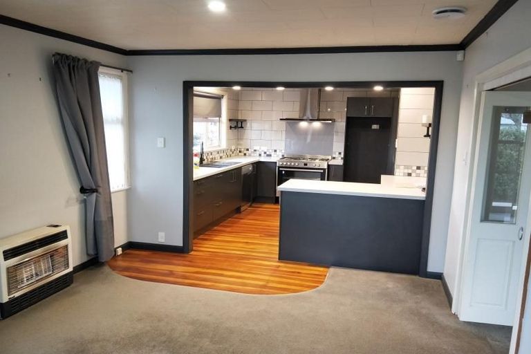 Photo of property in 392 Ruahine Street, Terrace End, Palmerston North, 4410