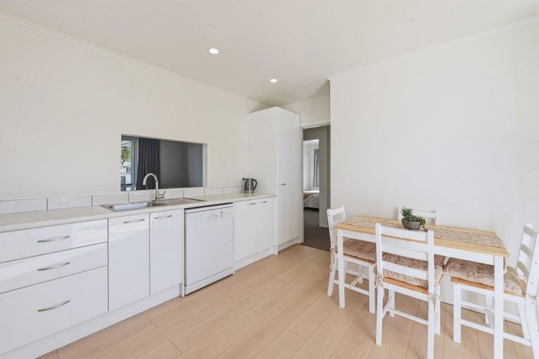 Photo of property in 11 Park Road, Western Heights, Rotorua, 3015