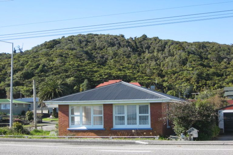Photo of property in 197 Main South Road, Karoro, Greymouth, 7805