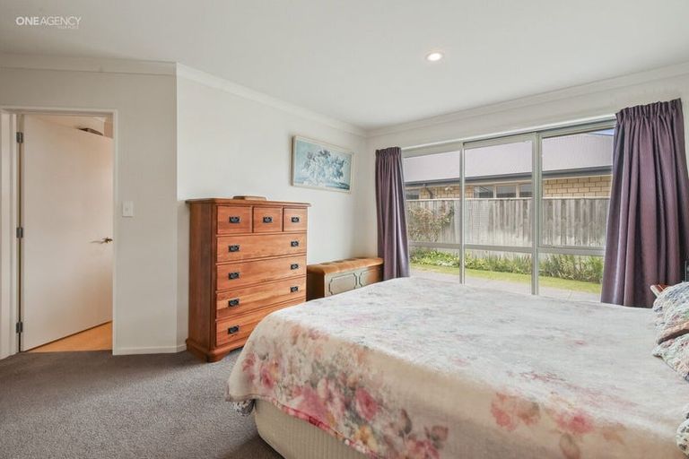 Photo of property in 12 Hakatere Road, Pegasus, 7612