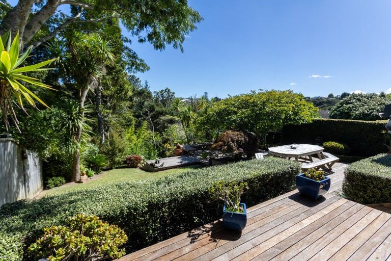 Photo of property in 6 Learmonth Avenue, Birkenhead, Auckland, 0626