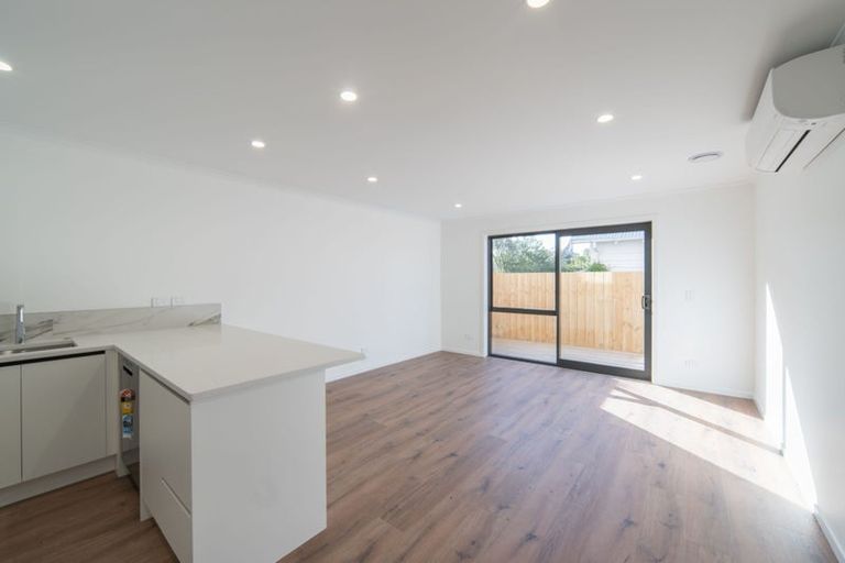 Photo of property in 2/4 Marama Street, Frankton, Hamilton, 3204