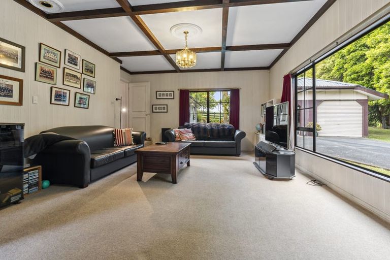 Photo of property in 11 Gracechurch Drive, Flat Bush, Auckland, 2016