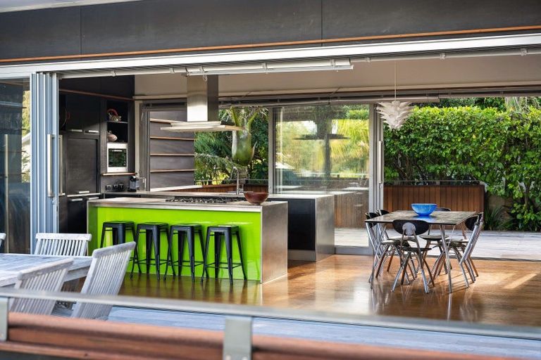 Photo of property in 107 Russell Bruce Place, Onemana, Whangamata, 3691