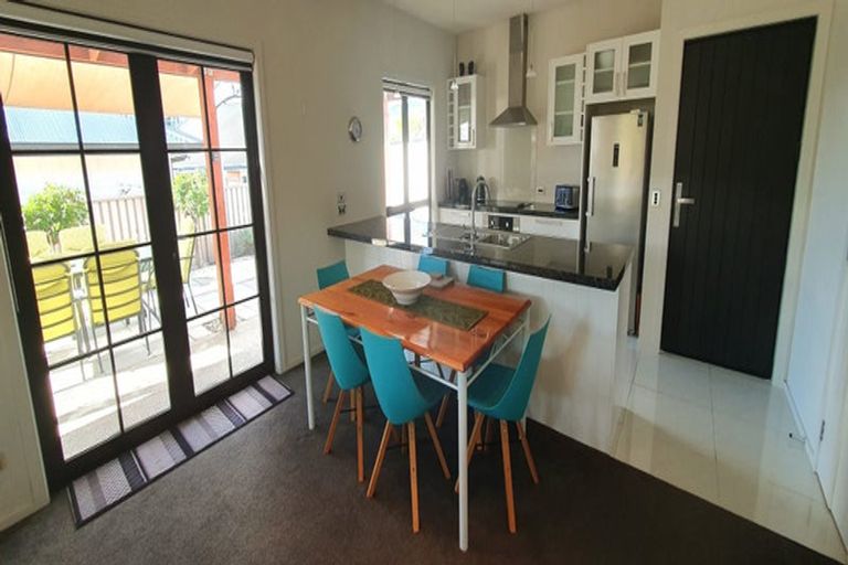 Photo of property in 73b Molyneux Avenue, Cromwell, 9310