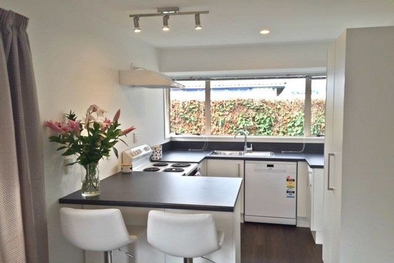 Photo of property in 3/77 Fairfield Avenue, Addington, Christchurch, 8024