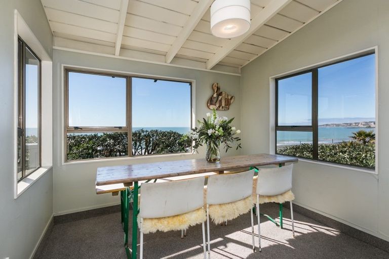 Photo of property in 249 Clifton Road, Te Awanga, 4102