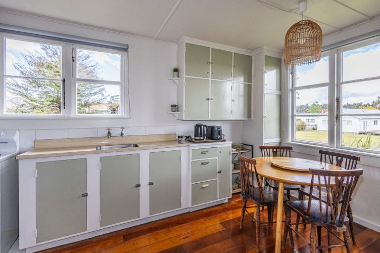 Photo of property in 30 Mackenzie Street, National Park, Owhango, 3989
