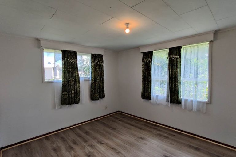 Photo of property in 35 Ashgrove Road, Mangere, Auckland, 2022